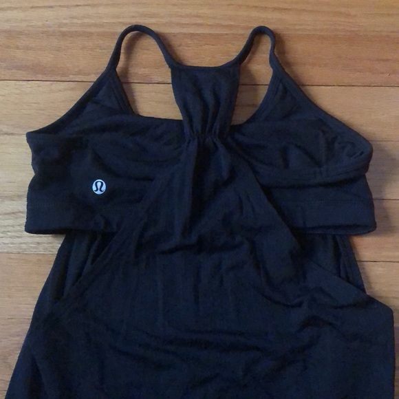 Lululemon Workout Top - Picture 3 of 5